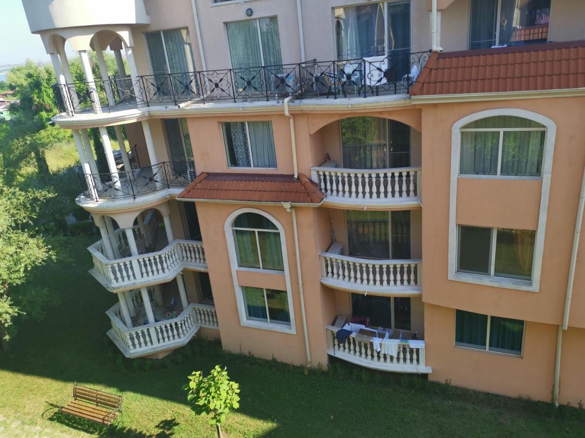 Hacienda Beach Apartment Mit Meerblick Sozopol Esterno foto